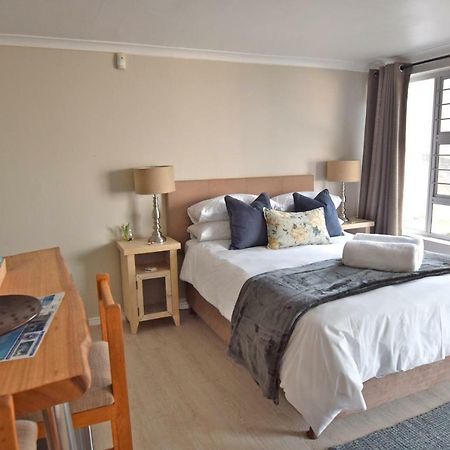 Apartment Dolphin House Hermanus Exterior foto